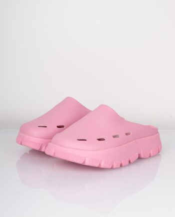 H o   Sandal   Trek Closed Sandal   Flamingo